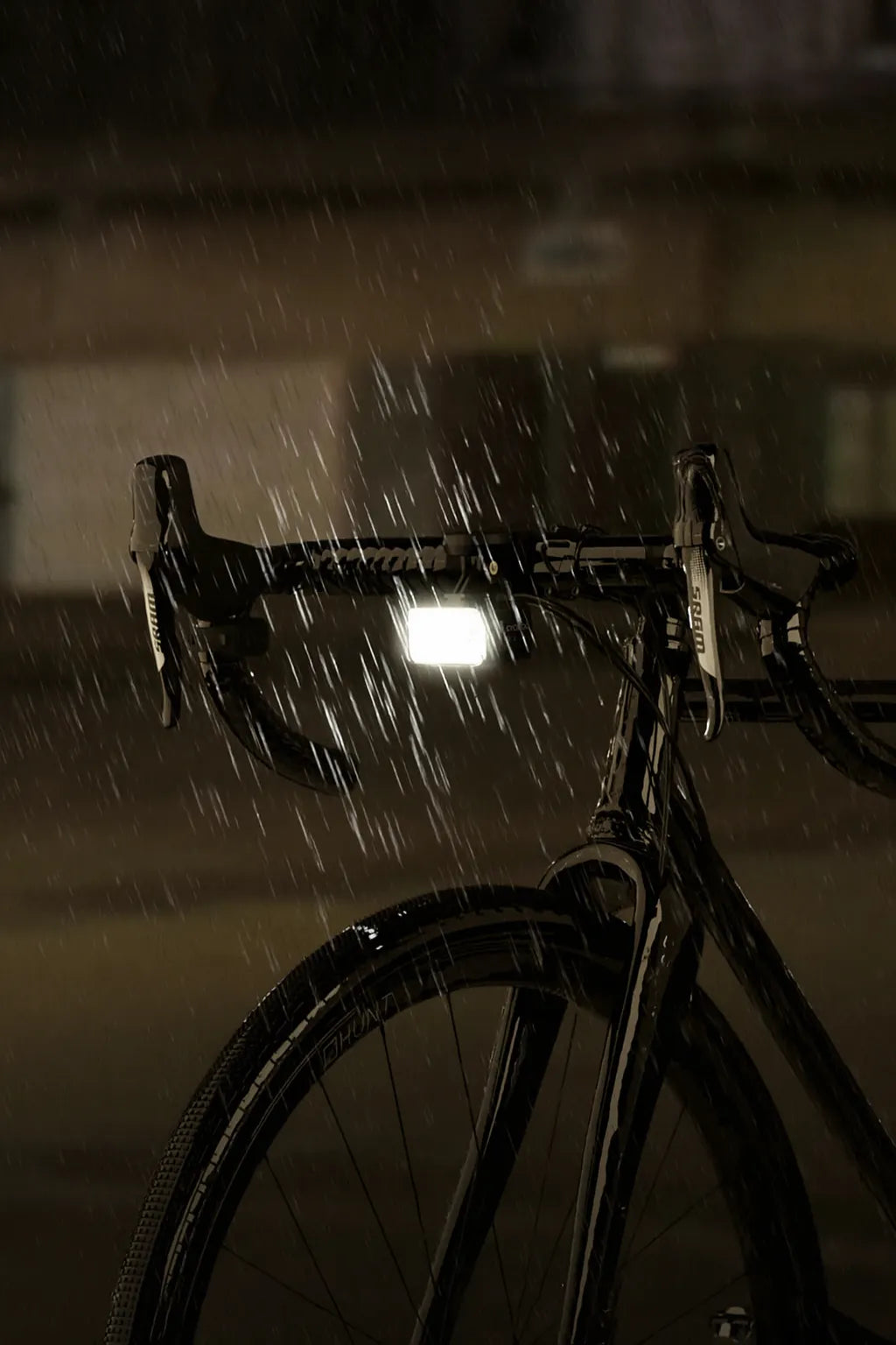 Phare vélo Cyclami CYC1800 – 1800 lumens, aluminium, batterie 4000 mAh