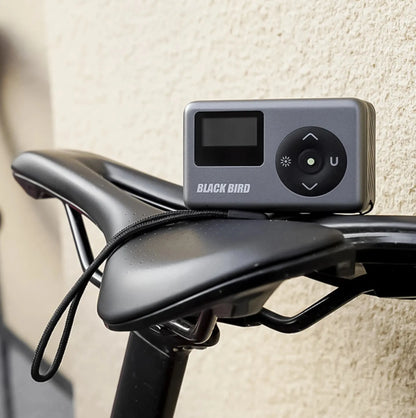 Pompe électrique/Mini compresseur vélo Black Bird 120 PSI Presta/Schrader - Affichage digital - Indicateur Bars/PSI - 126g