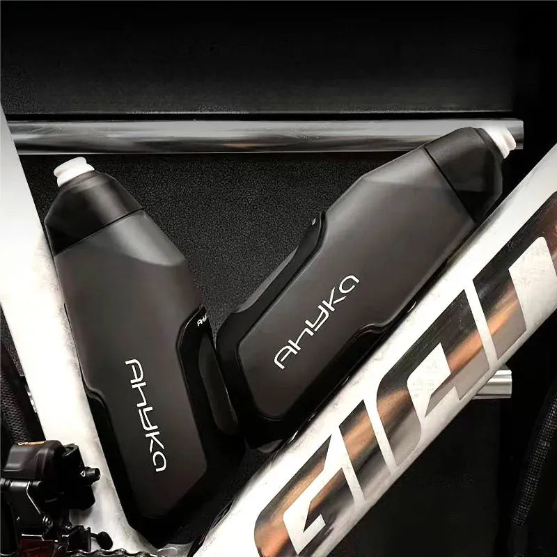 Lot de 2 bidons aérodynamiques vélo 600 ml + porte-bidons